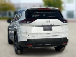 Nissan Rogue SV FWD 2026