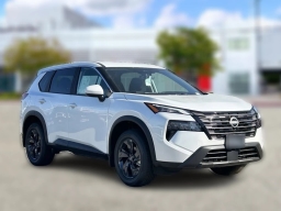 Nissan Rogue SV FWD 2026