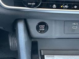 Nissan Rogue SV FWD 2026