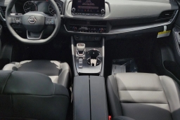 Nissan Rogue Dark Armor FWD 2026