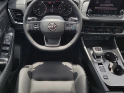 Nissan Rogue Dark Armor FWD 2026