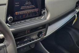 Nissan Rogue Dark Armor FWD 2026