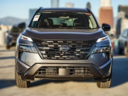 Nissan Rogue Dark Armor FWD 2026