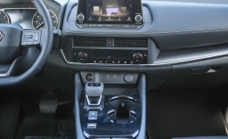 Nissan Rogue Dark Armor FWD 2026