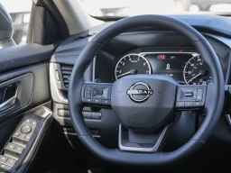 Nissan Rogue Dark Armor FWD 2026