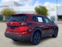 Nissan Rogue SV FWD 2026
