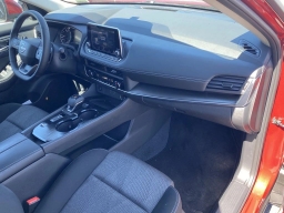 Nissan Rogue SV FWD 2026
