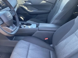 Nissan Rogue SV FWD 2026