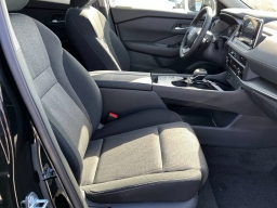 Nissan Rogue SV FWD 2026