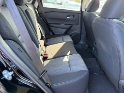 Nissan Rogue SV FWD 2026