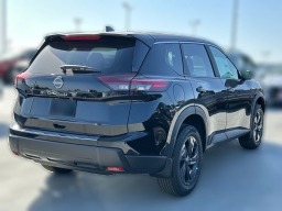 Nissan Rogue SV FWD 2026