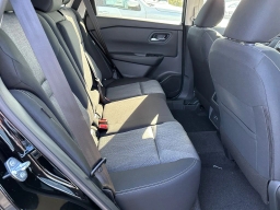 Nissan Rogue SV FWD 2026