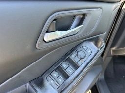 Nissan Rogue SV FWD 2026