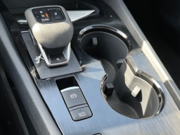 Nissan Rogue SV FWD 2026