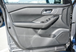 Nissan Rogue SV FWD 2026