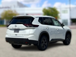 Nissan Rogue SV FWD 2026