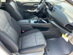 Nissan Rogue SV FWD 2026