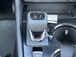 Nissan Rogue SV FWD 2026