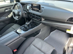 Nissan Rogue SV FWD 2026