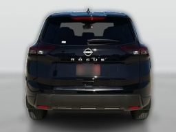 Nissan Rogue SV FWD 2026