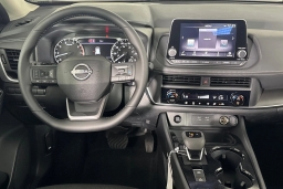 Nissan Rogue SV FWD 2026
