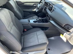 Nissan Rogue SV FWD 2026