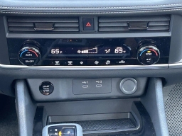 Nissan Rogue SV FWD 2026