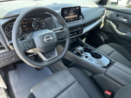 Nissan Rogue SV FWD 2026