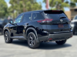Nissan Rogue SV FWD 2026