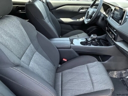 Nissan Rogue SV FWD 2026