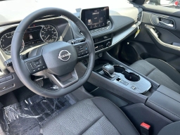 Nissan Rogue SV FWD 2026