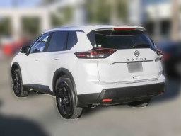 Nissan Rogue SV FWD 2026