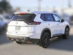 Nissan Rogue SV FWD 2026