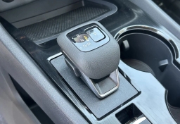 Nissan Rogue SV FWD 2026