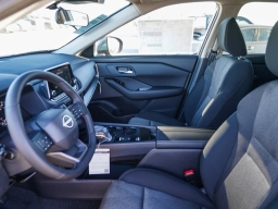 Nissan Rogue SV FWD 2026