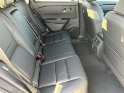 Nissan Rogue Dark Armor FWD 2026