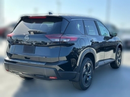 Nissan Rogue SV FWD 2026