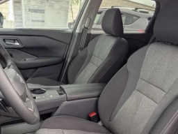 Nissan Rogue SV FWD 2026