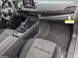 Nissan Rogue SV FWD 2026