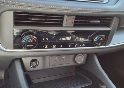 Nissan Rogue SV FWD 2026
