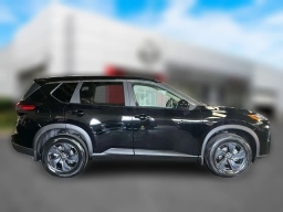 Nissan Rogue Dark Armor AWD 2026