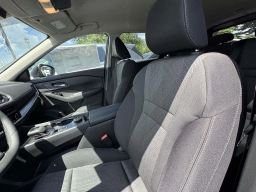 Nissan Rogue SV AWD 2026