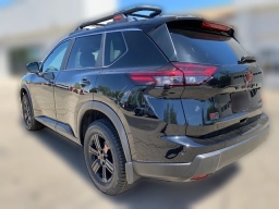 Nissan Rogue Rock Creek AWD 2026
