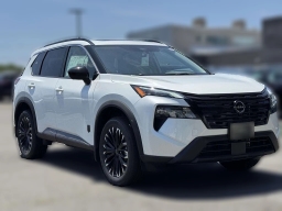 Nissan Rogue Dark Armor AWD 2026