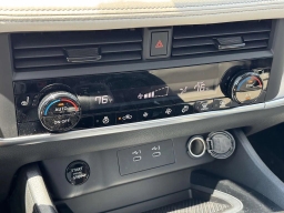 Nissan Rogue Dark Armor AWD 2026