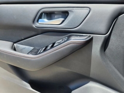 Nissan Rogue Rock Creek AWD 2026