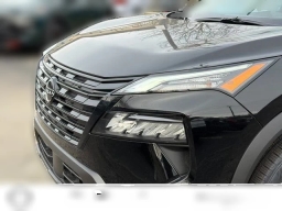Nissan Rogue Dark Armor AWD 2026