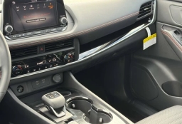 Nissan Rogue Rock Creek AWD 2026