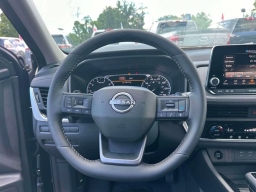 Nissan Rogue SV AWD 2026