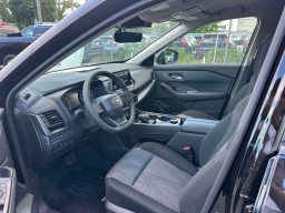 Nissan Rogue SV AWD 2026